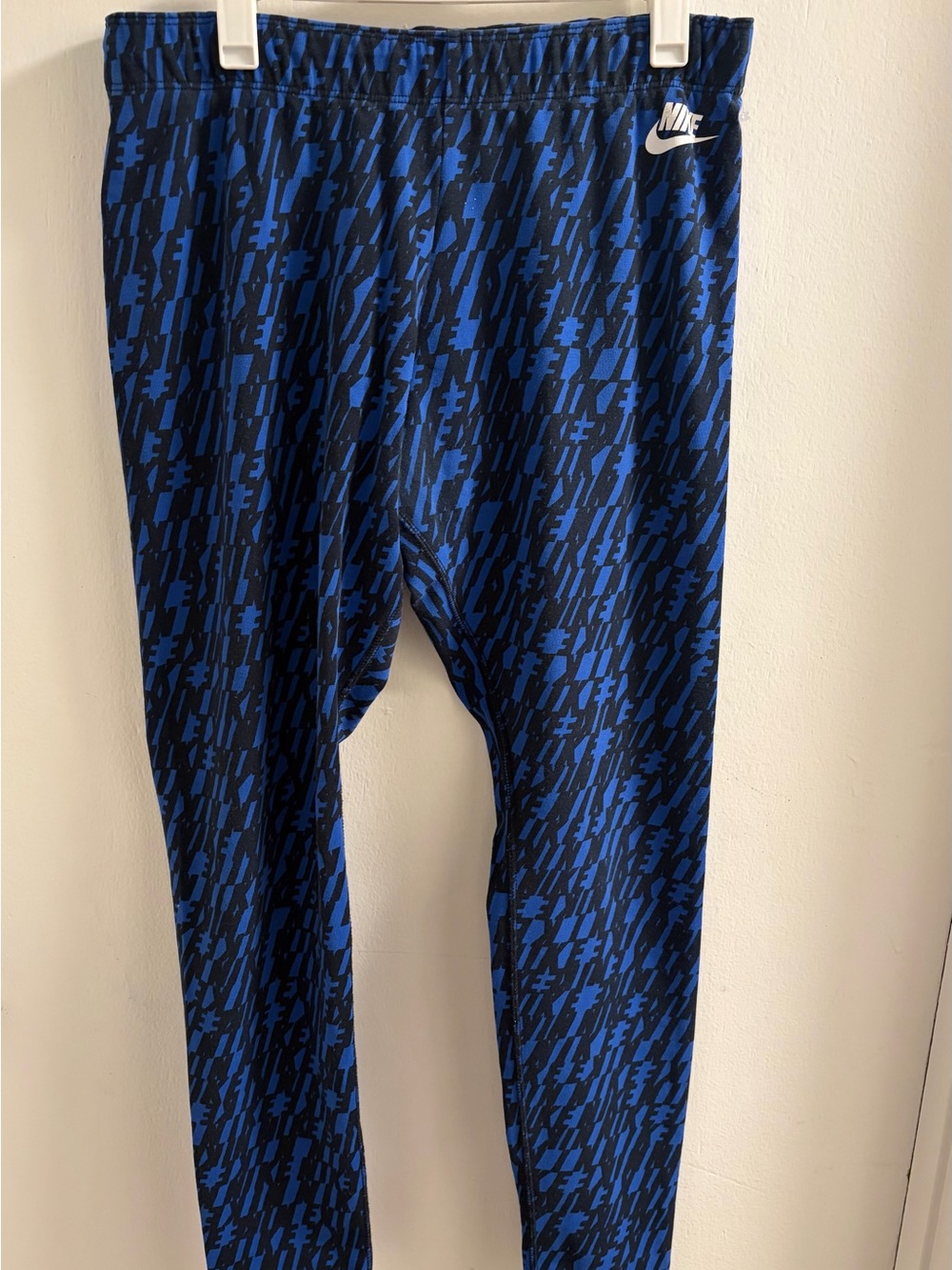 Nike Sportswear NSW Club Leggings Blue Black Geometric Graphic Text Print Size L